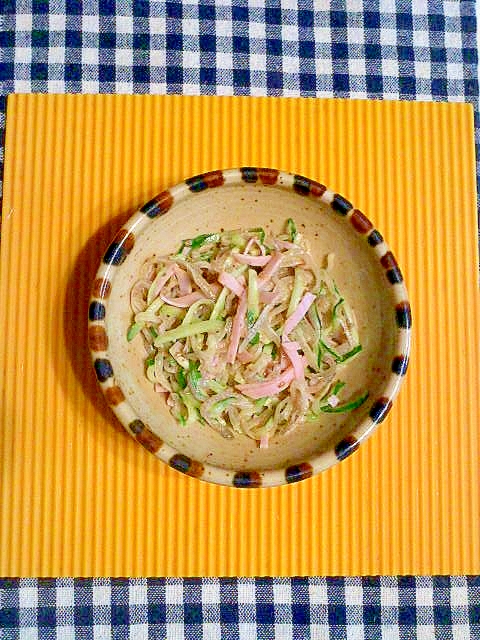 ヤーコンの胡麻ドレサラダ♪