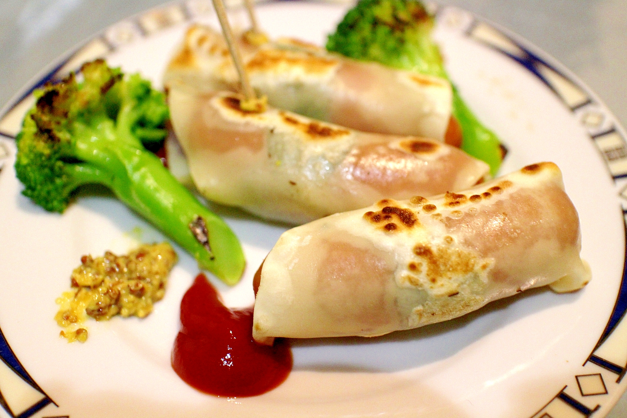 超簡単 おつまみ セージ香るソーセージ包み レシピ 作り方 By Seika A 楽天レシピ 超簡単 おつまみ セージ香るソーセージ包み レシピ 作り方 By Seika A 楽天レシピ