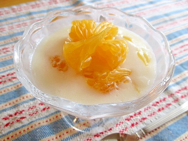 爽やか夏みかんの豆乳ヨーグルトゼリー レシピ 作り方 By ちえ Sキッチン 楽天レシピ