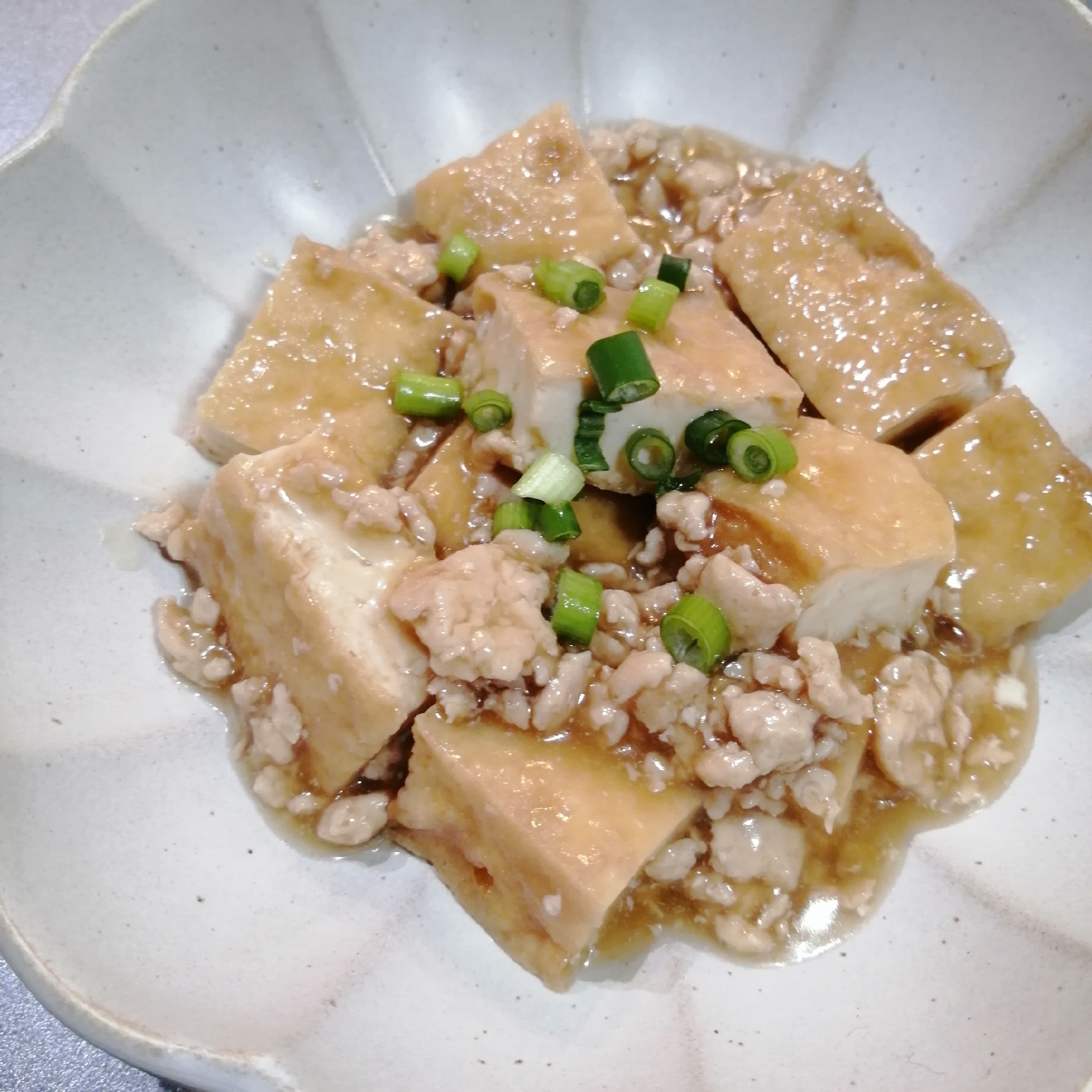 時短！鶏そぼろと厚揚げのあんかけ煮