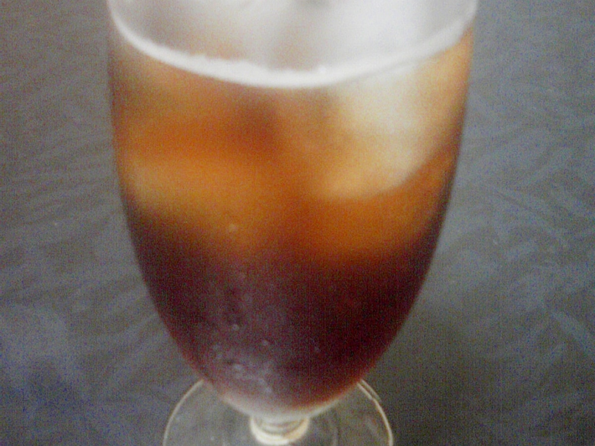 ほんのり甘い 黒のカクテル レシピ 作り方 By Neko6084 楽天レシピ ほんのり甘い 黒のカクテル レシピ 作り方 By Neko6084 楽天レシピ