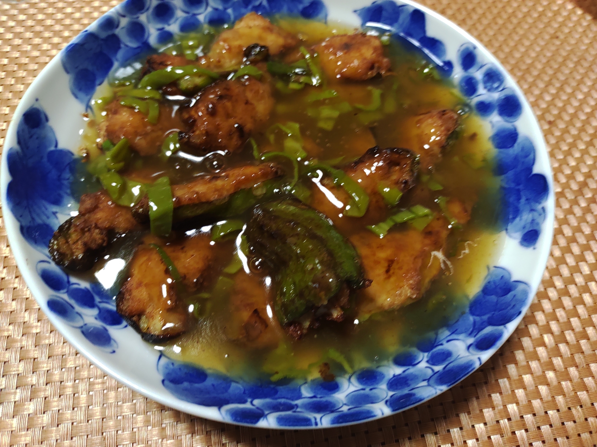 ピーマンの肉詰めのあんかけ