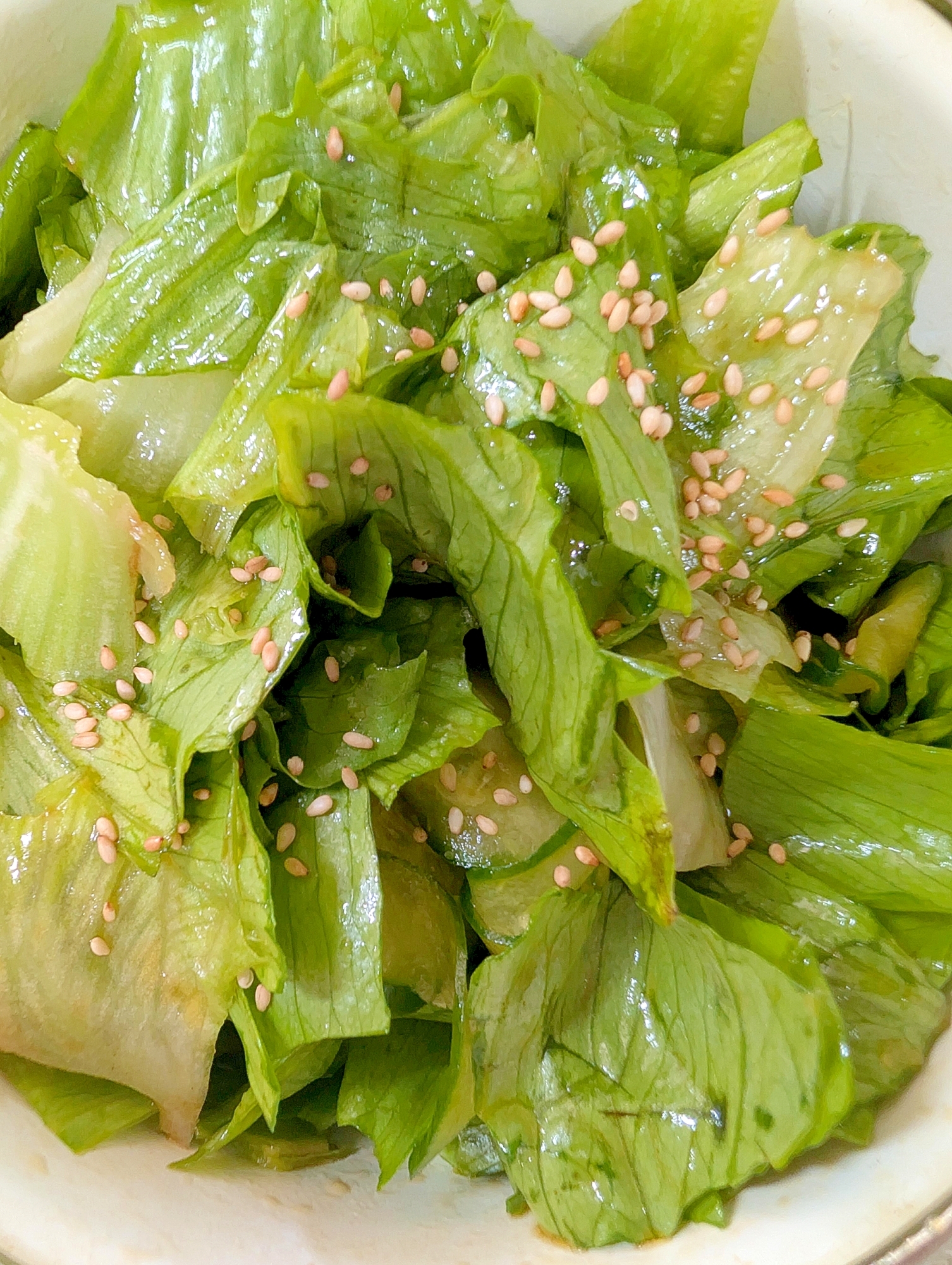 レタスときゅうりの中華風サラダ