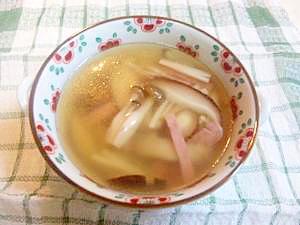 きのことベーコンの和風スープ