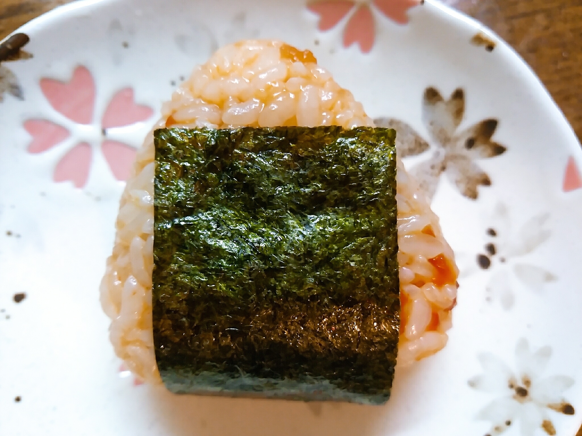 麻婆海苔巻きおにぎり