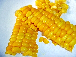 レストラン風とうもろこしの切り方 サラダに最適 レシピ 作り方 By 9 10 楽天レシピ