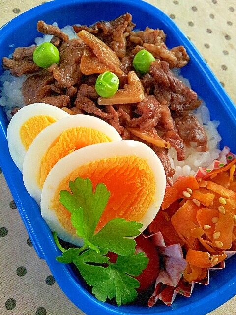 牛薄切り肉で✿ガリバタ醤油味のステーキ丼❤弁当