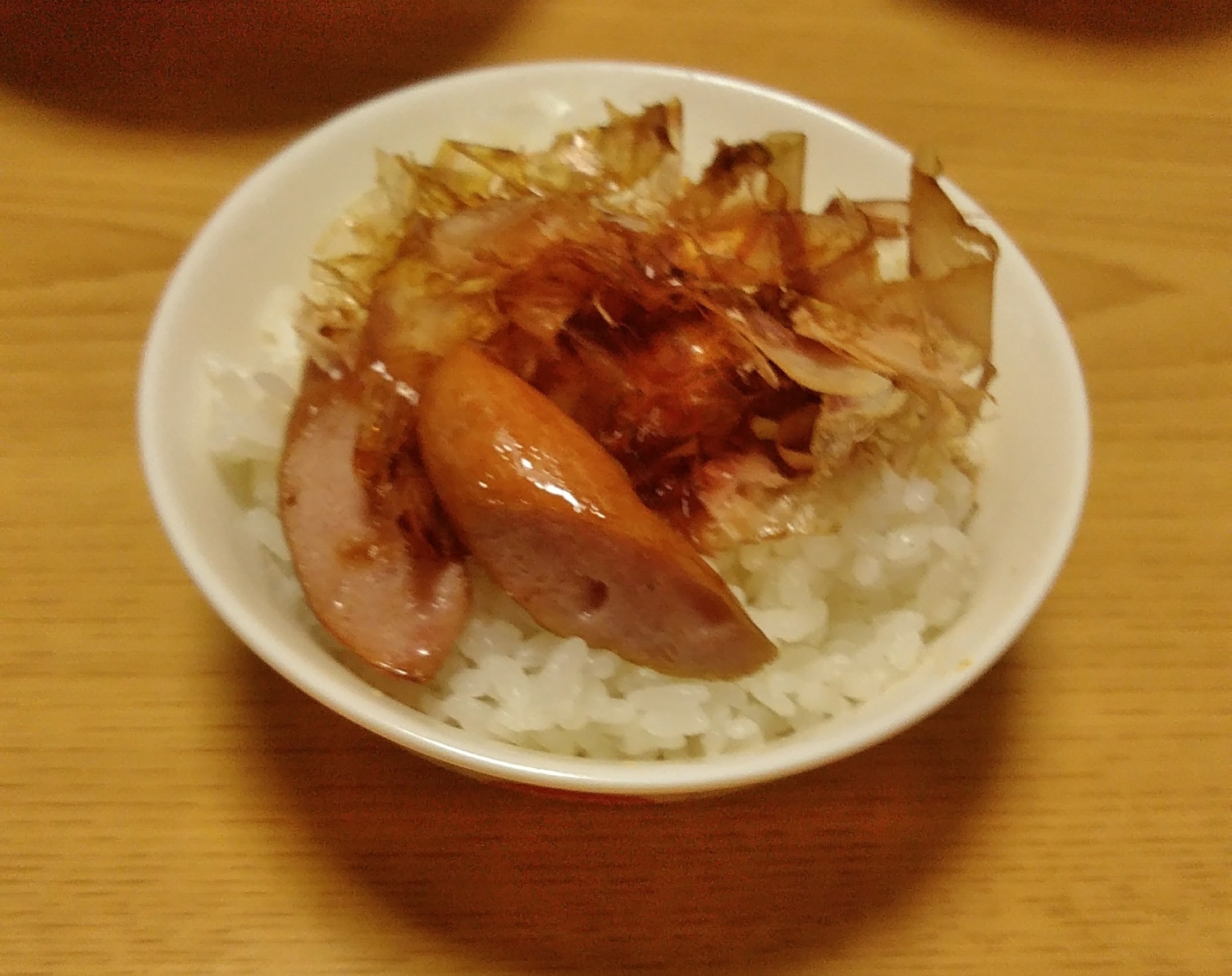 鰹節とウインナーののっけご飯 レシピ 作り方 By にゃりんabc 楽天レシピ