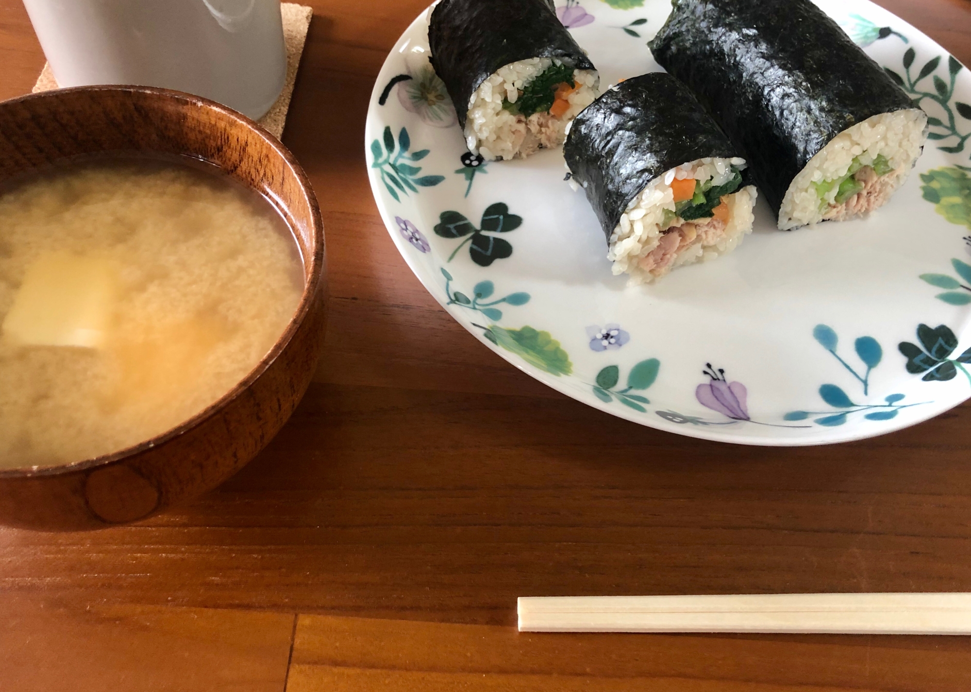 シーチキン小松菜人参の太巻き