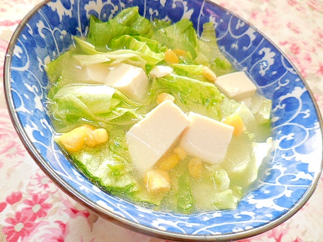 ❤レタスと豆腐とコーンの中華スープ❤