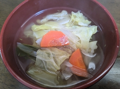 ローズマリーの簡単野菜スープ