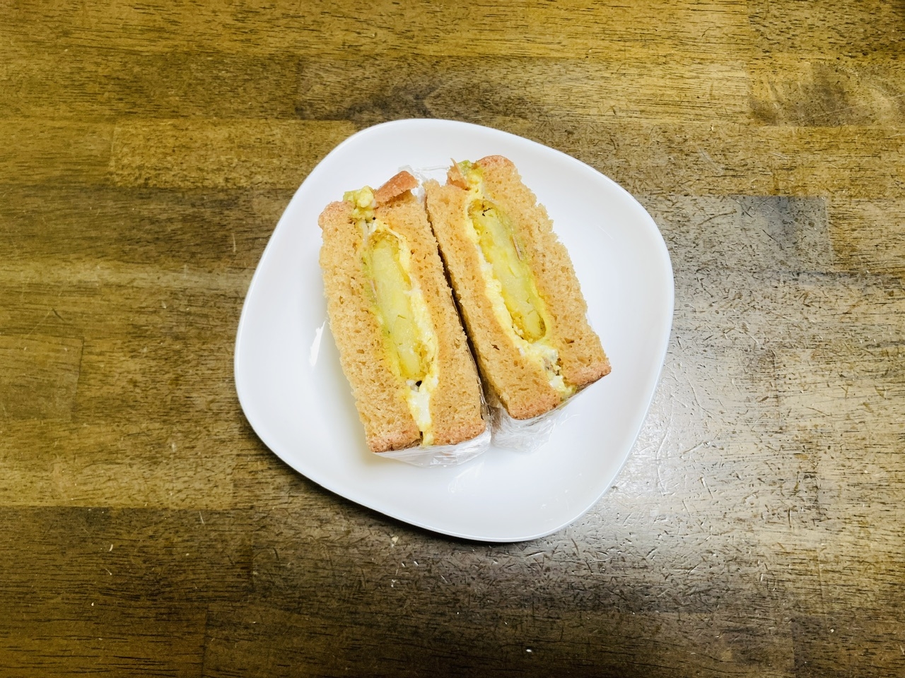 サンドイッチレシピ　卵とポテトのサンドイッチ