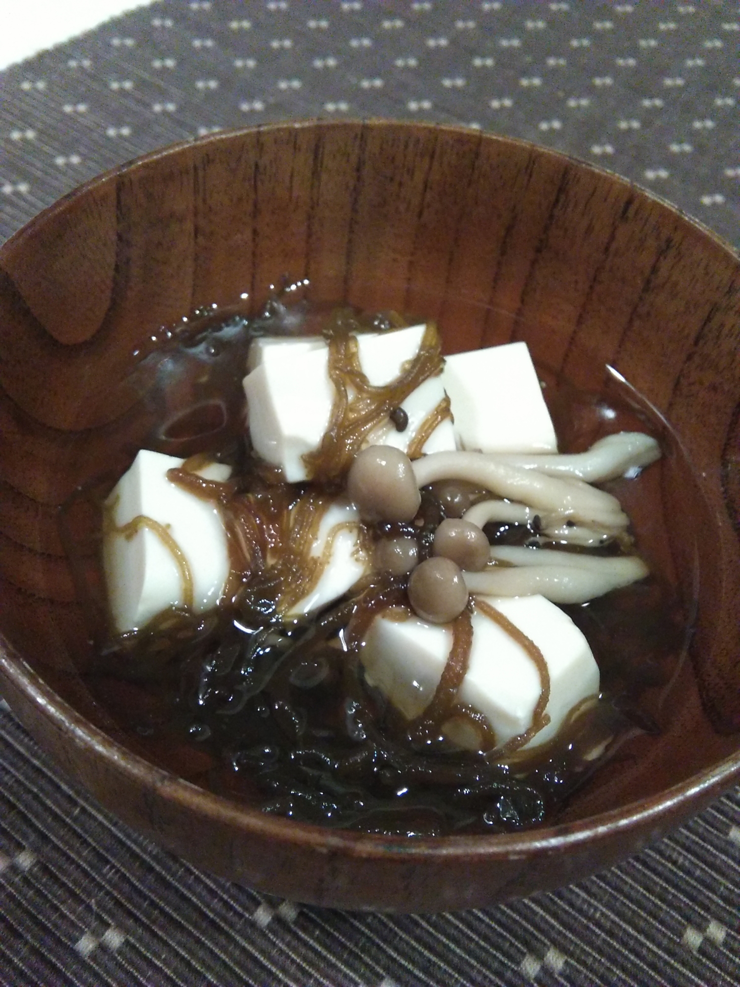 もずくと豆腐のお吸い物 レシピ 作り方 By Shimao0 楽天レシピ もずくと豆腐のお吸い物 レシピ 作り方 By Shimao0 楽天レシピ