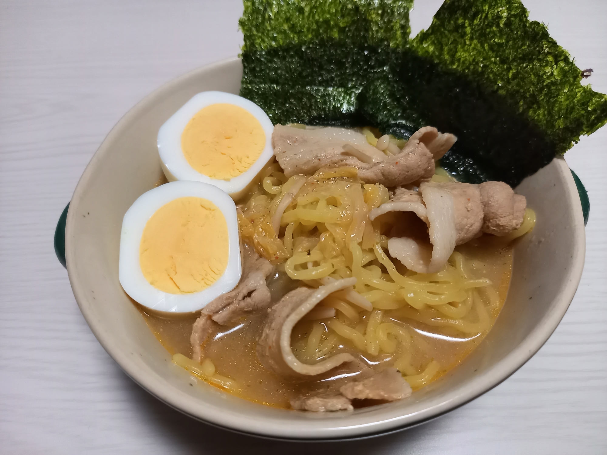 キムチ鍋の残りで！味噌ラーメン⭐