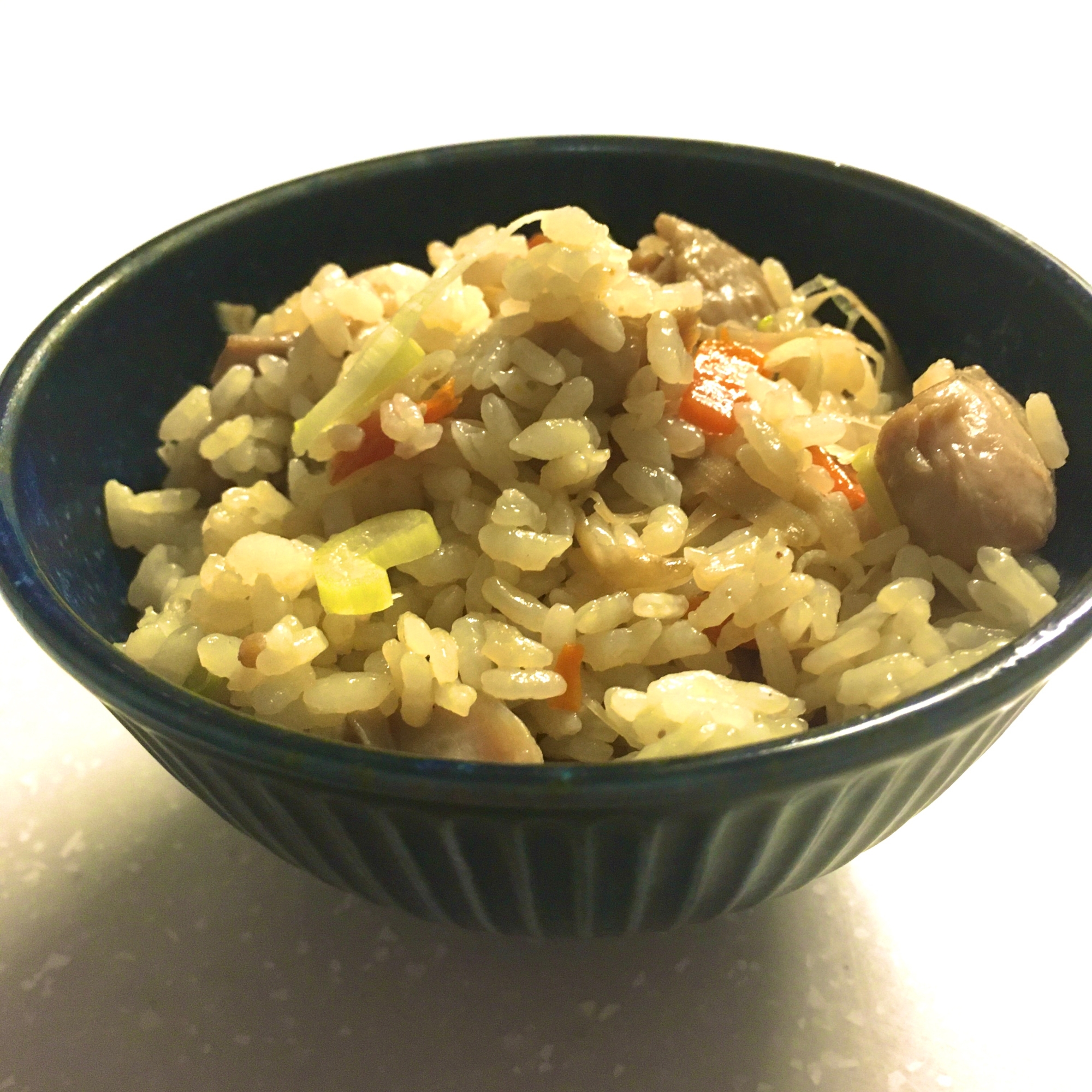 余ったご飯で炊き込まない混ぜご飯