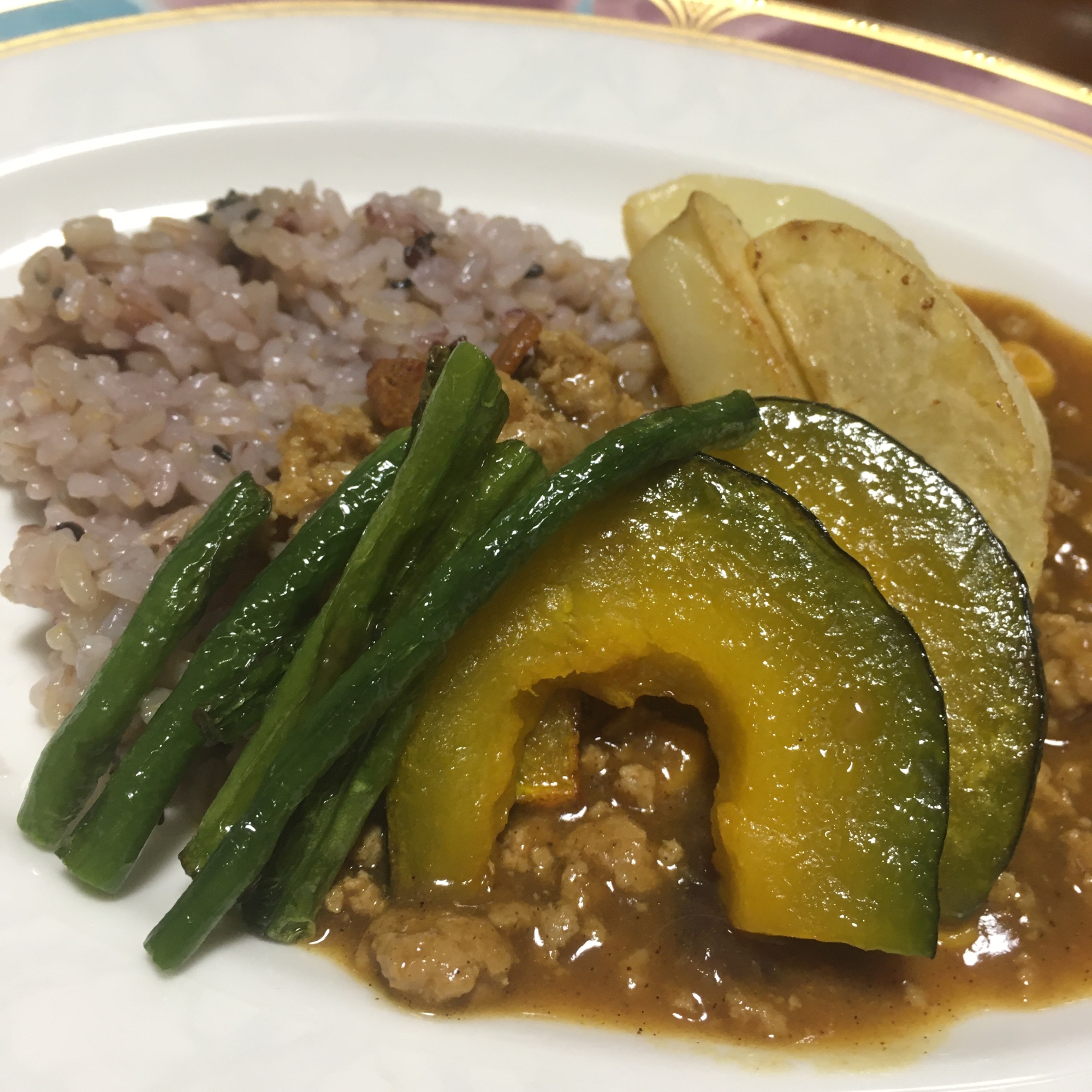 ハロウィン。圧力鍋とフライパンで《揚げ野菜カレー》