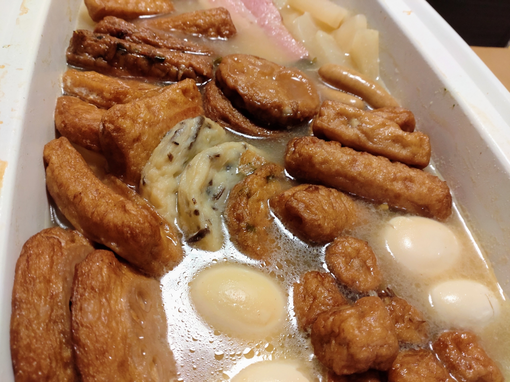 屋台風♪ホットプレートでおでん鍋パーティー☆