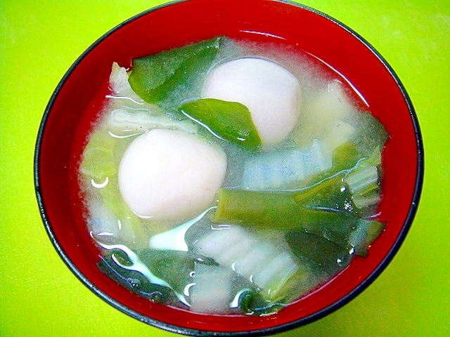 冷凍里芋と白菜わかめの味噌汁 レシピ 作り方 By Mint74 楽天レシピ