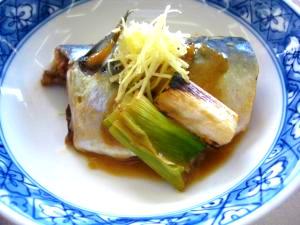 小鯖の味噌煮 圧力鍋で骨まで柔らか煮 レシピ 作り方 By ネロ助２０１１ 楽天レシピ