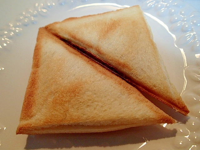 辛子マヨで　南瓜とチーズと胡麻のホットサンド♬