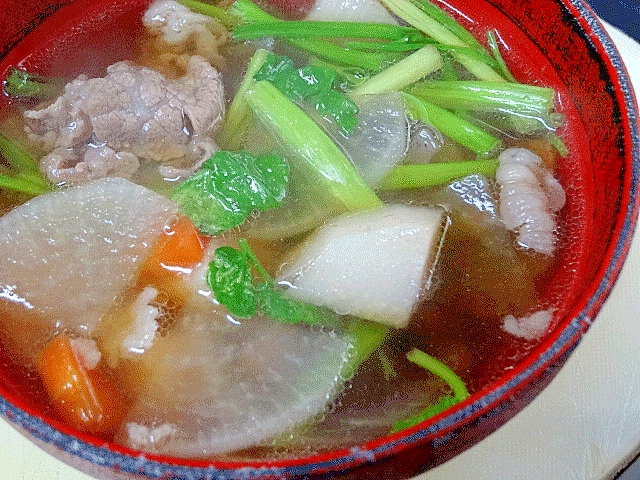 野菜たっぷり☆　牛肉醤油味「山形風芋煮」