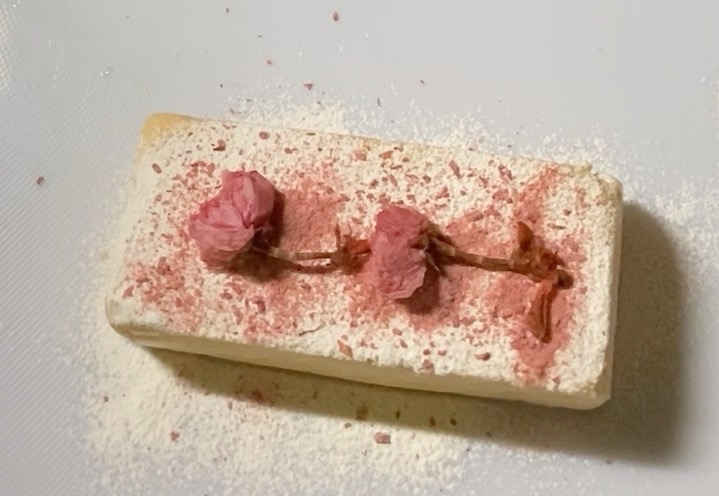 桜チーズテリーヌ
