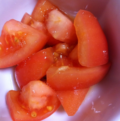 冬のトマトは硬めなので作ってみました。簡単で美味しかったです。