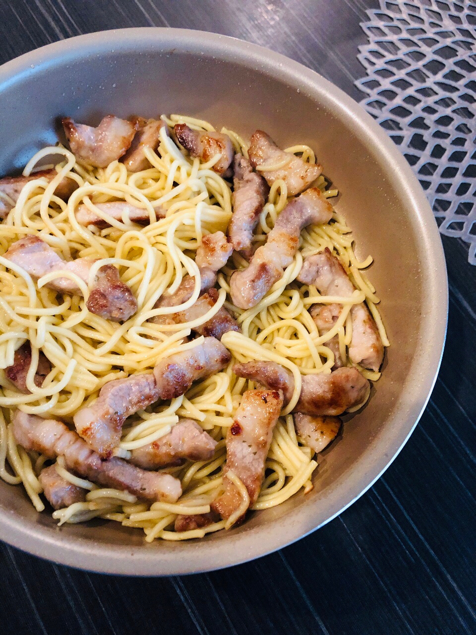 豚ロースで厚切りベーコン風 洋風塩焼きそば レシピ 作り方 By Ma Ma Yu Mi 楽天レシピ