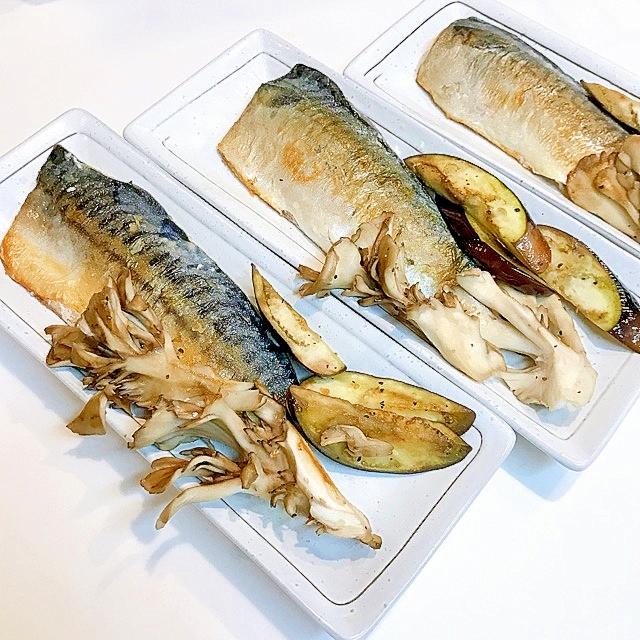 骨なしで食べやすく♪塩サバと茄子と舞茸のソテー