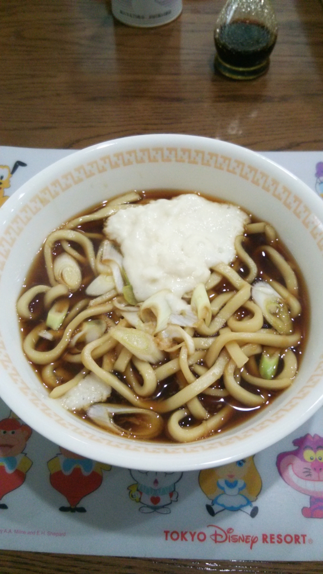 簡単!!大和芋だけでコク旨煮込みうどん