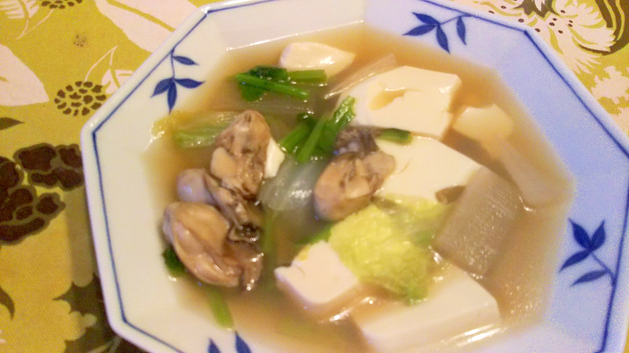 牡蠣・白菜・大根・豆腐で鍋