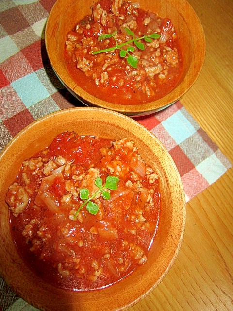 トマトの豚挽肉炒め煮（タコライス）