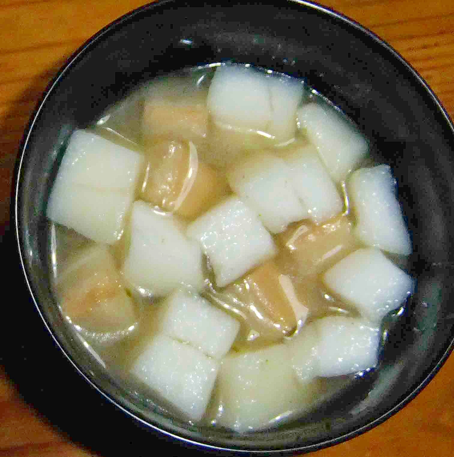 はんぺんと京麩のふわふわお味噌汁