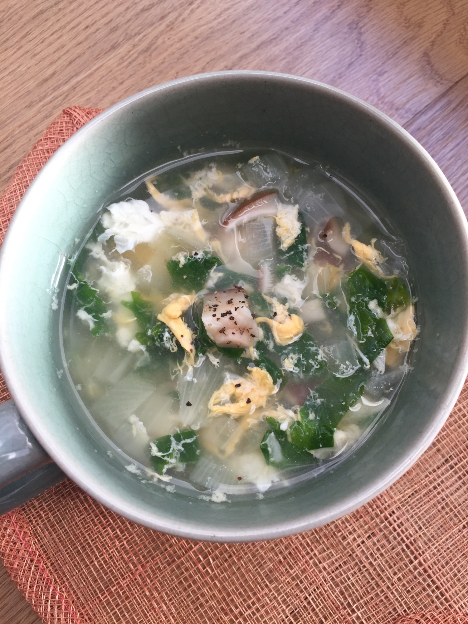 ラディッシュの葉を使った中華スープ