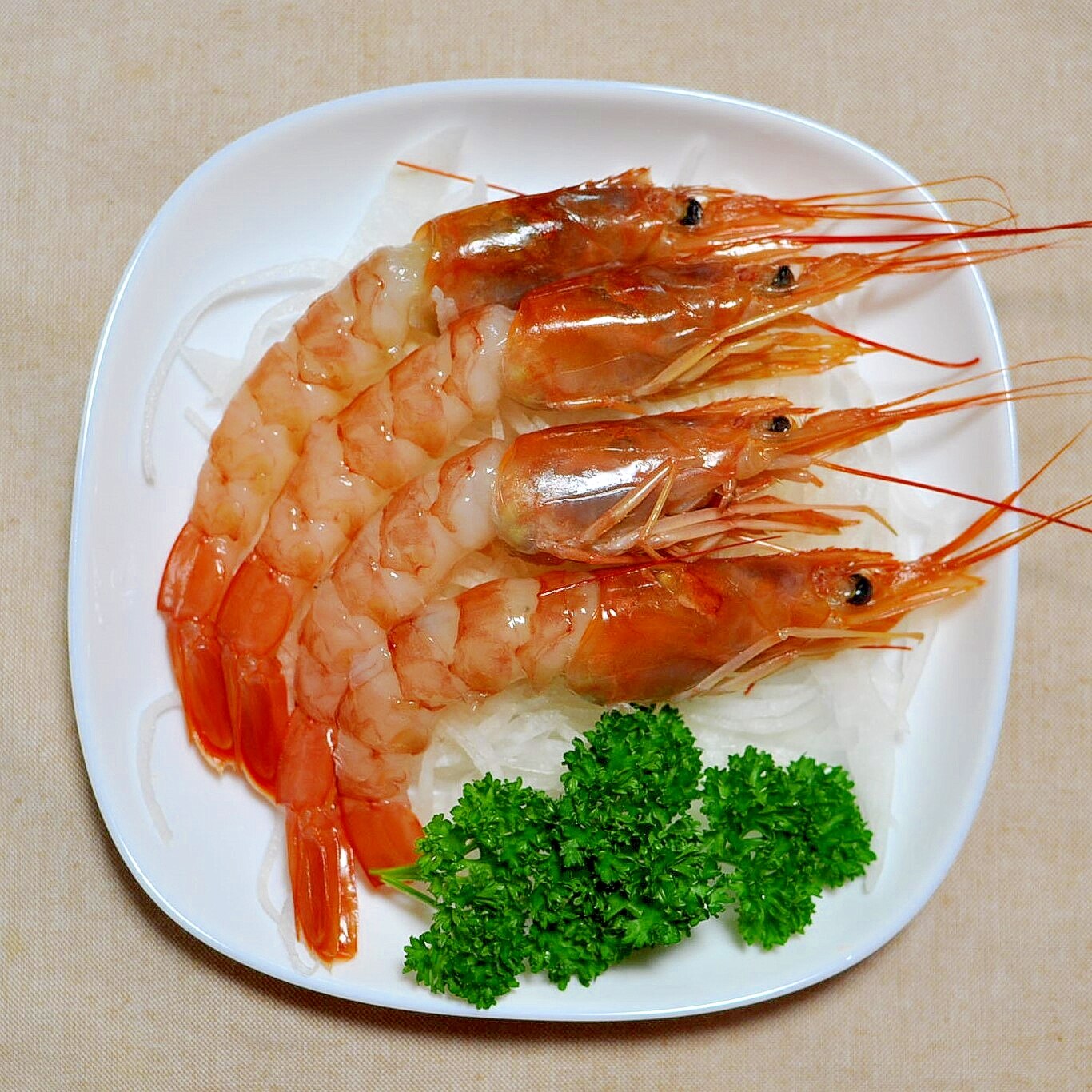 赤 エビ 刺身