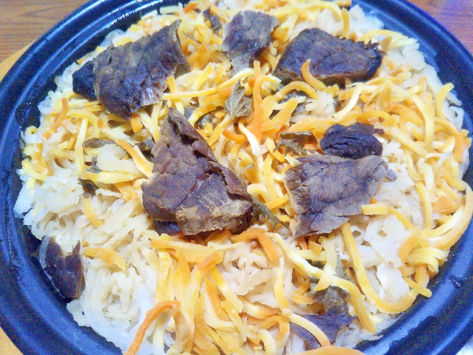 切干大根&切干人参&椎茸&紫蘇&ローストビーフ蒸し