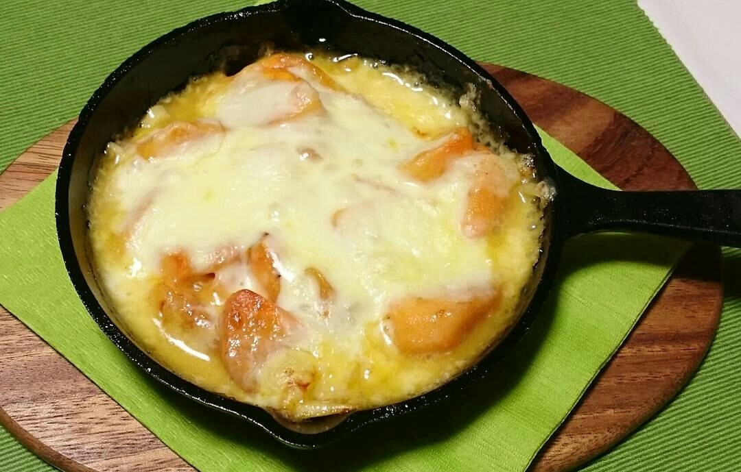 スキレットDE〜柿のチーズ焼き