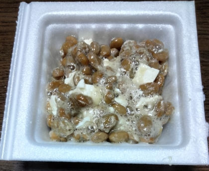 納豆豆腐のわさび醤油