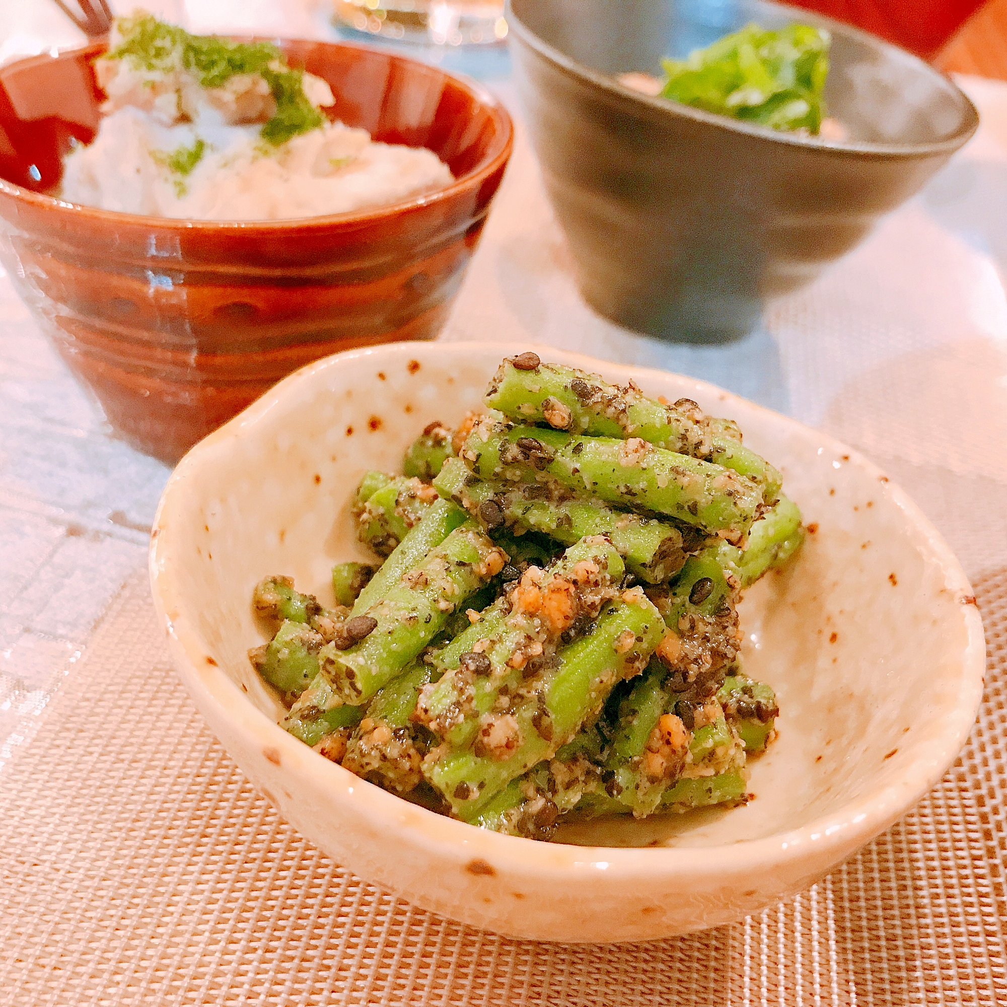 いんげん豆の黒胡麻味噌和え