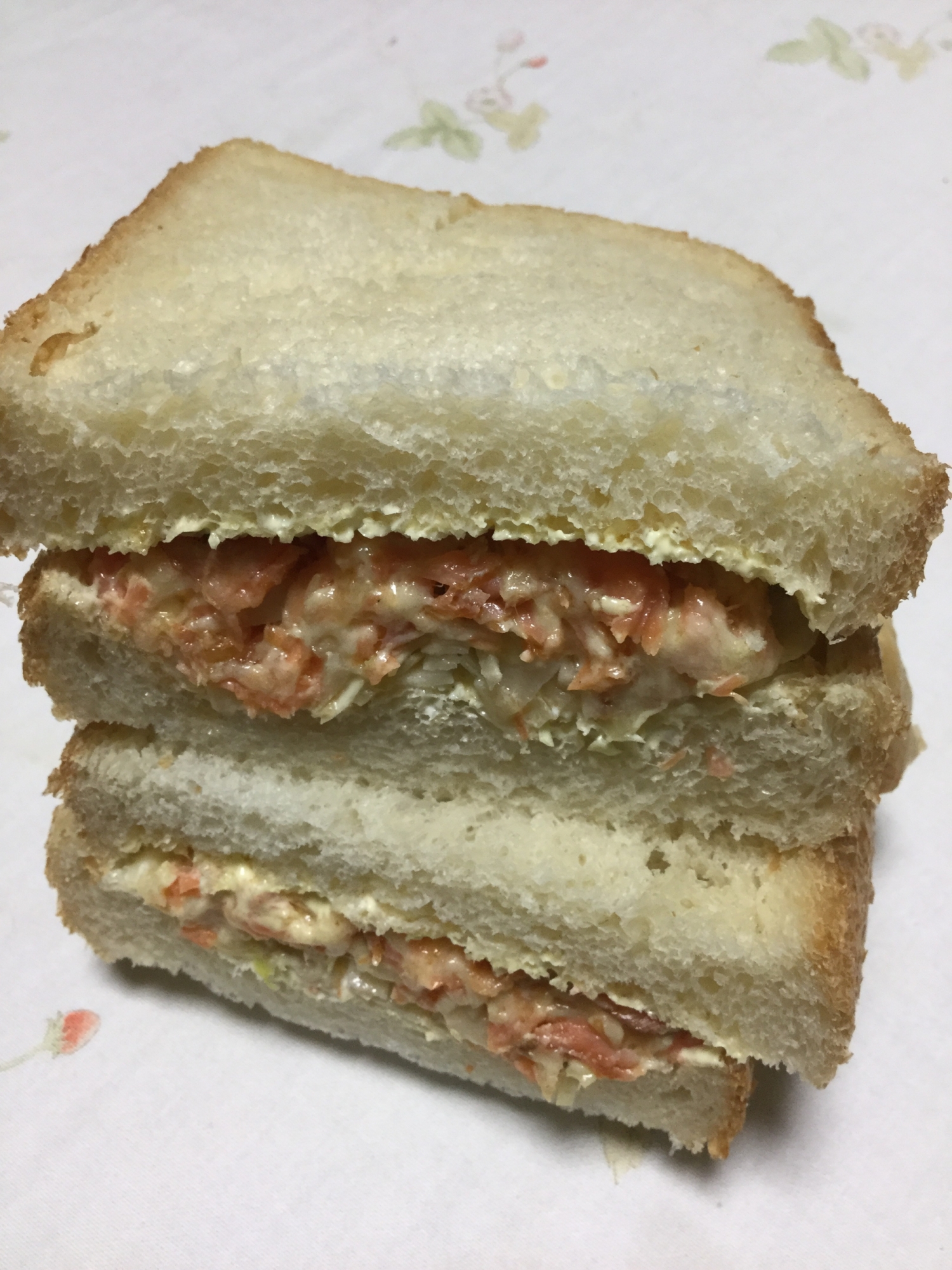 銀鮭チーズのサンドイッチ