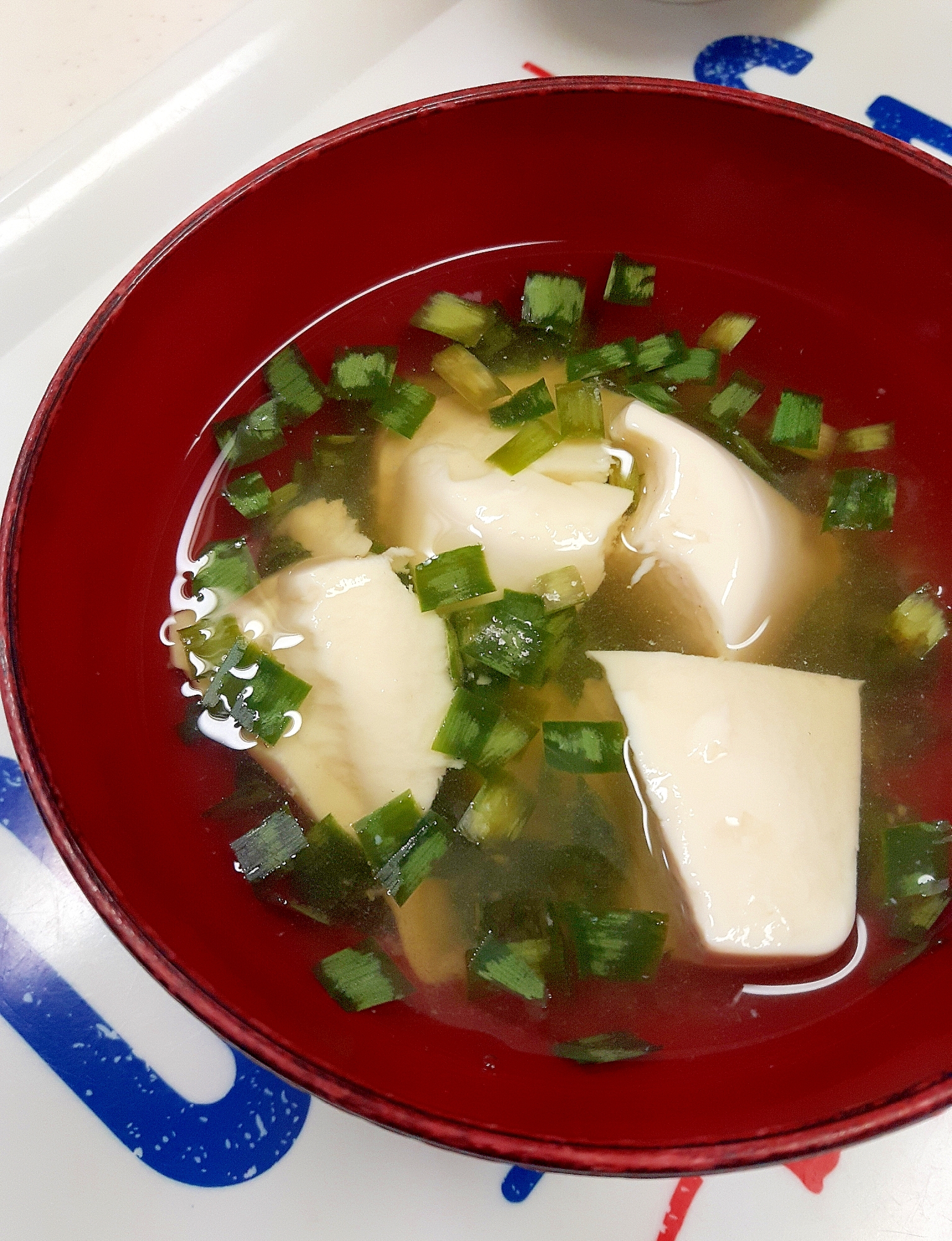 ニラ醤油で！簡単(^^)豆腐とニラの即席スープ♪