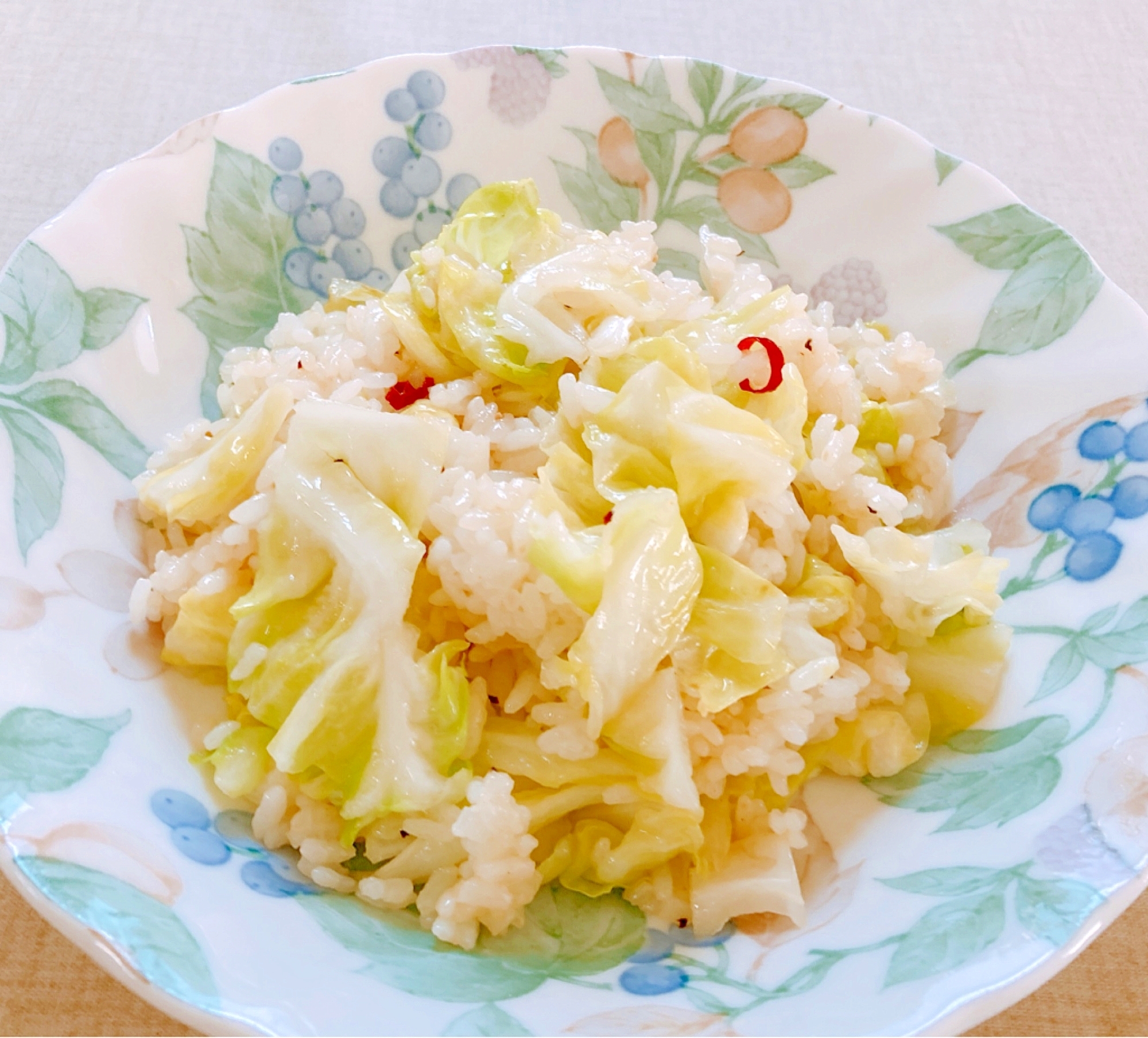 ペペロンキャベツチャーハン レシピ 作り方 By のん786 楽天レシピ ペペロンキャベツチャーハン レシピ 作り方 By のん786 楽天レシピ