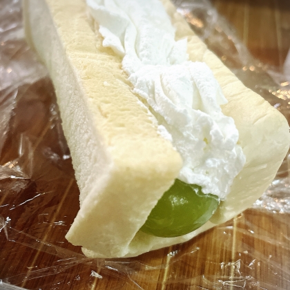 シャインマスカットのフルーツサンド