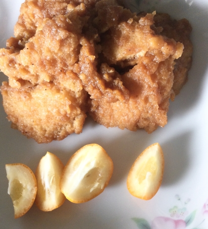 味付けは塩水のみシンプル過ぎる鶏モモ肉のから揚げ