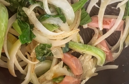 あと一品にᕷ*魚肉ソーセージと小松菜の卵炒めꕤ୭*
