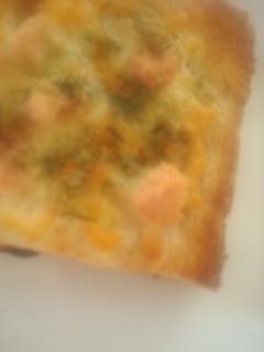 焼きたらこと青海苔のチーズトースト