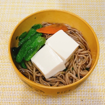 あやなおちゃんさん♪余ったお味噌汁にお蕎麦やお豆腐で美味しいお蕎麦ができました！素敵なレシピをありがとうございます♪◕‿ ◕ ॣ♡