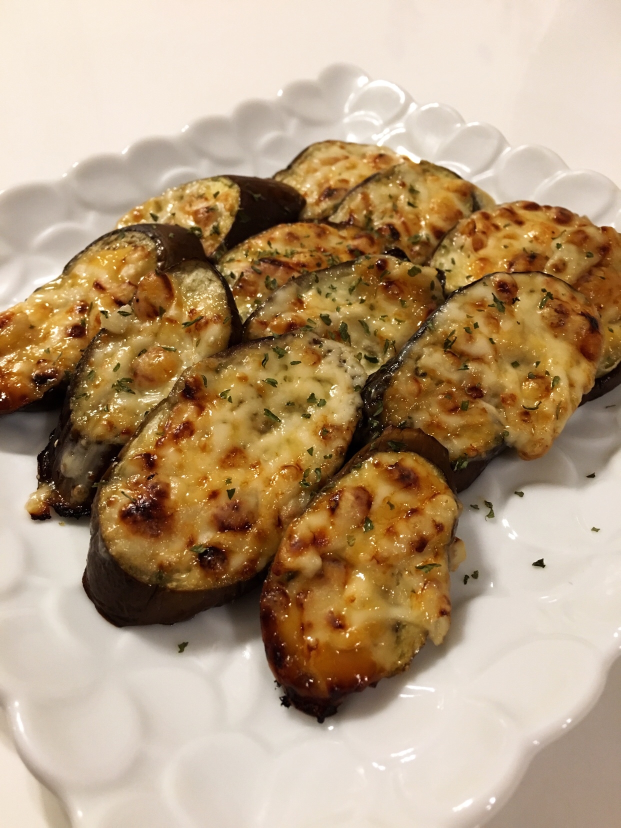 子供も大好き！おつまみにも！なすの味噌チーズ焼き☆