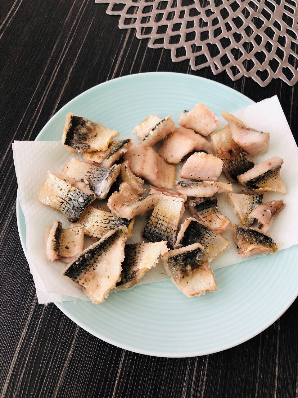 少ない油で このしろの一口唐揚げ 塩バジル レシピ 作り方 By Ma Ma Yu Mi 楽天レシピ 少ない油で このしろの一口唐揚げ 塩バジル レシピ 作り方 By Ma Ma Yu Mi 楽天レシピ