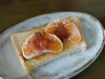 朝食にいただきました。ヘルシートーストですね